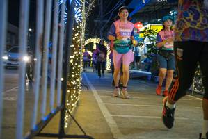 BIB: 16075, 1895
                            <button type="button" onclick="openModal(24677219)" class="btn btn-primary btn-sm float-right btn-popup" data-toggle="modal" data-target=".modal-high-quality">
                        <i class="fas fa-shopping-cart"></i> Add to Cart
                    </button>
                                            <button type="button" onclick="isThisMe(24677219, true)" class="btn btn-success btn-sm float-right btn-popup btn-isme hidden" data-toggle="tooltip" data-placement="bottom" title="นี่คือรูปของคุณใช่ไหม คลิกที่นี่เพื่อเอาเข้าอัลบั้ม">
                        <i class="fas fa-plus"></i> Add to album
                    </button>
                    <button type="button" onclick="isThisMe(24677219, false)" class="btn btn-warning btn-sm float-right btn-popup btn-isnotme hidden">
                        <i class="fas fa-ban"></i> Remove from album
                    </button>